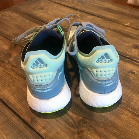 adidas Shoes - Women’s Adidas Rocketboost tennis shoes